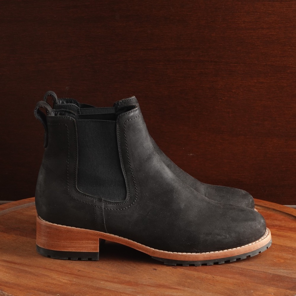 Patina Boots Women SZ 9 BLK Chelsea Portland Leather Goods Ankle Utility Durable